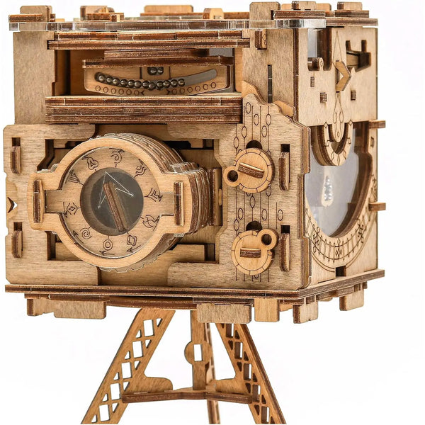 Cluebox: Sherlock's Camera